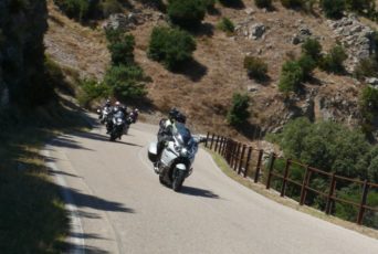 Motorradgruppe auf Korsika