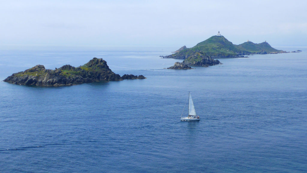 Korsika-Iles-Sanguinaires-Segelboot
