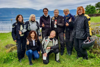 Norwegen-Gruppenfoto-der-Frauen
