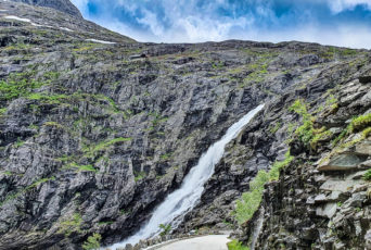 Norwegen-Wasserfall