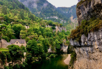 Pyrenäen-Nationalpark und Fluss